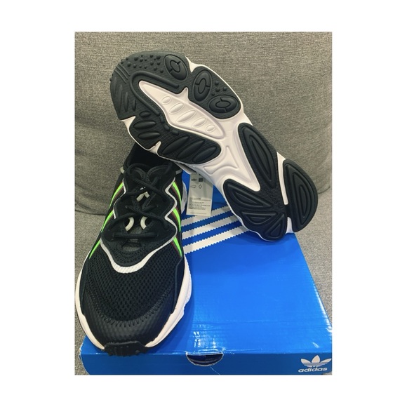 Men’s Ozweego - Picture 4 of 6